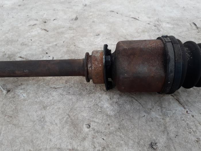 Front drive shaft, right from a Fiat Doblo Cargo (223) 1.3 D 16V Multijet 2007