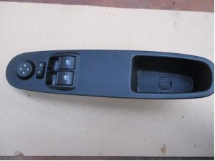 Used Electric window switch Fiat Punto Evo (199) Price on request offered by Boekholt autodemontage B.V