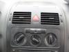 Volkswagen Touran (1T1/T2) 1.6 FSI 16V Heater control panel