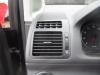 Dashboard vent from a Volkswagen Touran (1T1/T2), 2003 / 2010 1.6 FSI 16V, MPV, Petrol, 1.598cc, 85kW (116pk), FWD, BAG, 2003-02 / 2004-05, 1T1 2003