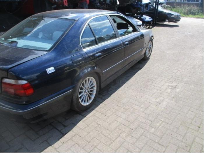 Front door 4-door, right from a BMW 5 serie (E39) 520i 24V 2000