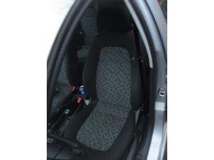 Used Seat, left Skoda Fabia (6Y5) 1.4 TDI 80 Price on request offered by Boekholt autodemontage B.V