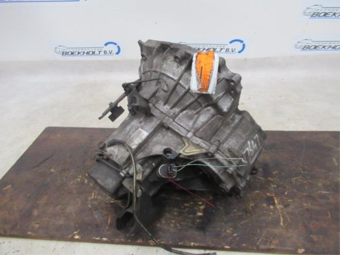 Getriebe van een Daihatsu YRV (M2) 1.3 16V DVVT 2002
