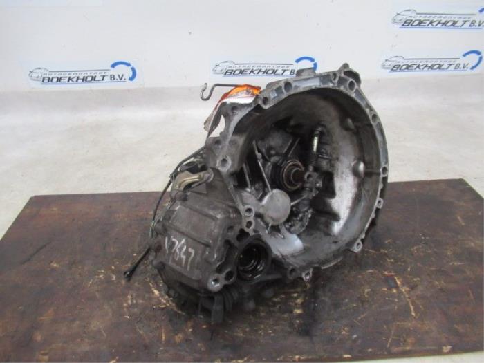 Getriebe van een Daihatsu YRV (M2) 1.3 16V DVVT 2002
