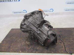 Getriebe van een Daihatsu YRV (M2) 1.3 16V DVVT 2002