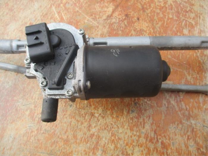 Wiper motor + mechanism Fiat Punto II 1.2 16V 69511003 MARELLI