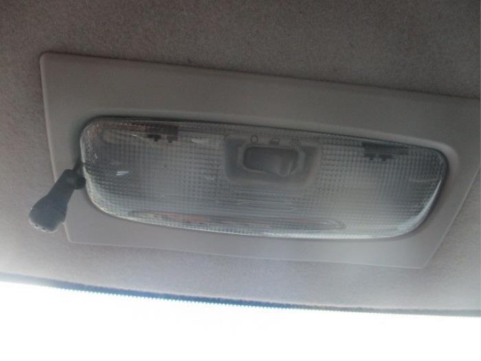 Interior lighting, front from a Ford Focus 2 Wagon 1.6 TDCi 16V 90 2006