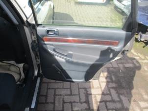 Usados Manija de puerta de 4 puertas derecha detrás Audi A4 Avant (B5) 1.6 Precio € 25,00 Norma de margen ofrecido por Boekholt autodemontage B.V