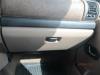 Land Rover Discovery II 2.5 Td5 Glovebox