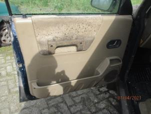 Used Door trim 4-door, front left Landrover Discovery II 2.5 Td5 Price on request offered by Boekholt autodemontage B.V