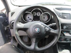 Gebrauchte Airbag links (Lenkrad) Alfa Romeo 147 (937) 1.6 HP Twin Spark 16V Preis € 50,00 Margenregelung angeboten von Boekholt autodemontage B.V