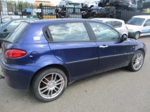 Used Front wing indicator, right Alfa Romeo 147 (937) 1.6 HP Twin Spark 16V Price € 7,50 Margin scheme offered by Boekholt autodemontage B.V