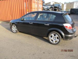 Used Front wing, left Opel Astra H (L48) 1.9 CDTi 100 Price € 75,00 Margin scheme offered by Boekholt autodemontage B.V
