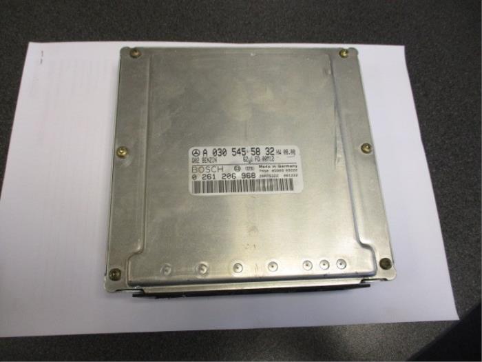Used Engine management computer Mercedes C Combi (S203) 2.6 C-240 18V Price € 180,29 Inclusive VAT offered by Boekholt autodemontage B.V
