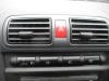 Rejilla de aire de salpicadero de un Kia Picanto (BA), 2004 / 2011 1.0 12V LPG, Hatchback, 999cc, 45kW (61pk), FWD, G4HE, 2005-05 / 2011-04 2007
