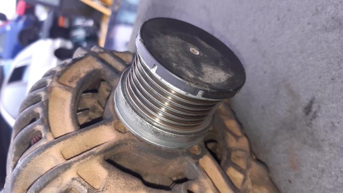 Dynamo d'un Volkswagen Polo 2004