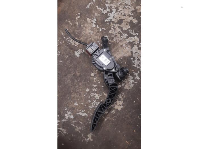 Begagnade Gaspedalsensor Kia Rio III (UB) 1.1 CRDi VGT 12V Pris € 35,00 Marginaltabell erbjuds av Boekholt autodemontage B.V