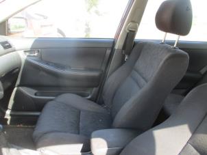 Used Headrest Toyota Corolla Wagon (E12) 2.0 D-4D 16V 90 Price € 20,00 Margin scheme offered by Boekholt autodemontage B.V