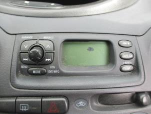 Gebrauchte Radiobedienfeld Toyota Yaris (P1) 1.3 16V VVT-i Preis auf Anfrage angeboten von Boekholt autodemontage B.V