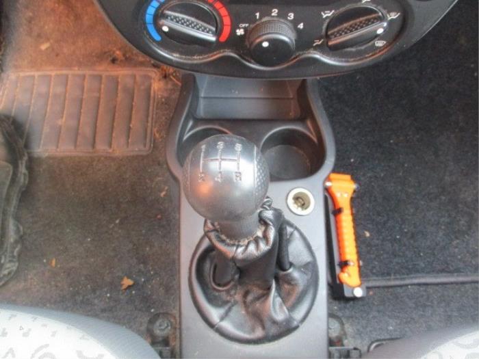 Gearbox mechanism from a Daewoo Matiz 0.8 S,SE 2009