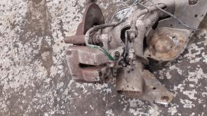 Used Rear brake calliper, left Renault Megane II (BM/CM) 1.6 16V Autom. Price on request offered by Boekholt autodemontage B.V