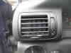 Grille aération tableau de bord d'un Volkswagen Passat (3B2), 1996 / 2000 1.9 TDi 90, Berline, 4 portes, Diesel, 1.896cc, 66kW (90pk), FWD, AHU; EURO2, 1996-10 / 2000-11, 3B2 2000