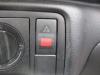 Volkswagen Passat (3B2) 1.9 TDi 90 Panic lighting switch
