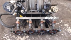 Used Fuel injector nozzle Chevrolet Nubira Wagon (J100) 1.6 16V Price on request offered by Boekholt autodemontage B.V