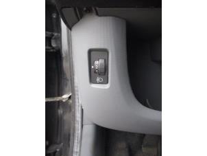 Used AIH headlight switch Peugeot 107 1.0 12V Price € 11,00 Margin scheme offered by Boekholt autodemontage B.V