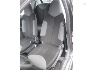 Used Seat, left Peugeot 107 1.0 12V Price € 100,00 Margin scheme offered by Boekholt autodemontage B.V
