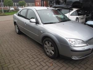 Used Front wing indicator, right Ford Mondeo III 1.8 16V Price € 7,50 Margin scheme offered by Boekholt autodemontage B.V