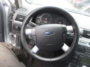 Używane Kierownica multifunkcyjna Ford Mondeo III 1.8 16V Cena na żądanie oferowane przez Boekholt autodemontage B.V
