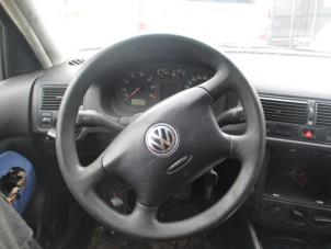 Used Steering wheel Volkswagen Golf IV (1J1) 1.6 Price € 40,00 Margin scheme offered by Boekholt autodemontage B.V