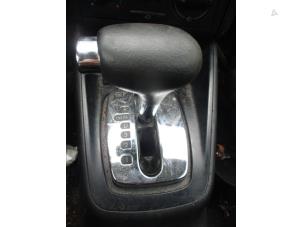 Usados Palanca selectora automática Volkswagen Golf IV (1J1) 1.6 Precio € 85,00 Norma de margen ofrecido por Boekholt autodemontage B.V