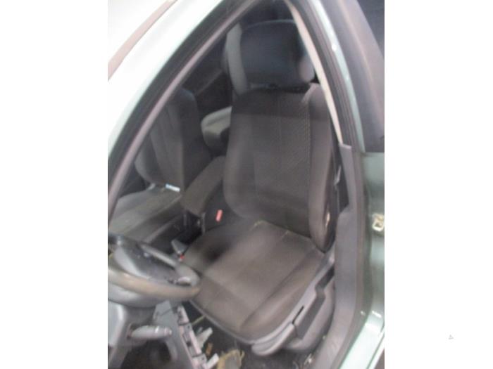 Seat, left from a Renault Megane II (BM/CM) 1.4 16V 98 2003