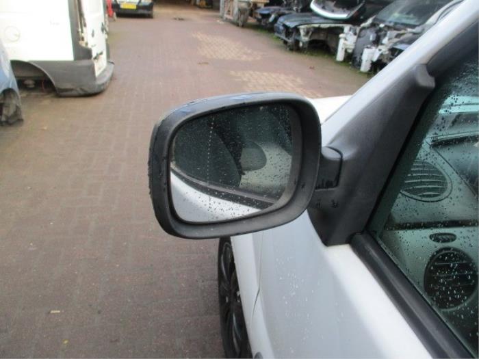 Wing mirror, left from a Renault Kangoo Express (FC) 1.5 dCi 60 2005