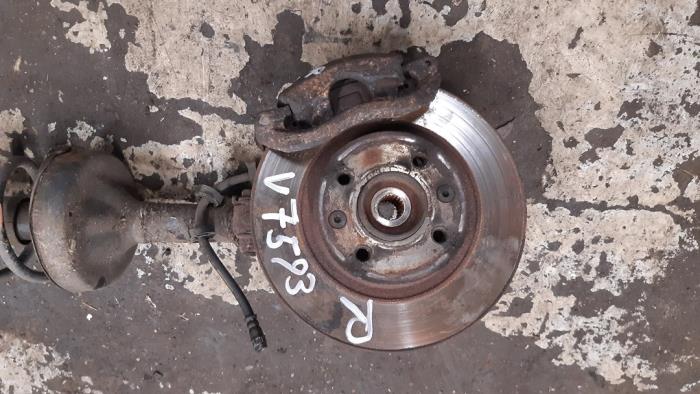Front brake calliperholder, right from a Renault Kangoo Express (FC) 1.5 dCi 60 2005