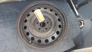 Used Set of wheels Toyota Avensis (T25/B1B) Price on request offered by Boekholt autodemontage B.V