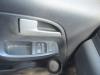 Interruptor de ventanilla eléctrica de un Volkswagen Fox (5Z), Hatchback, 2005 / 2012 2009
