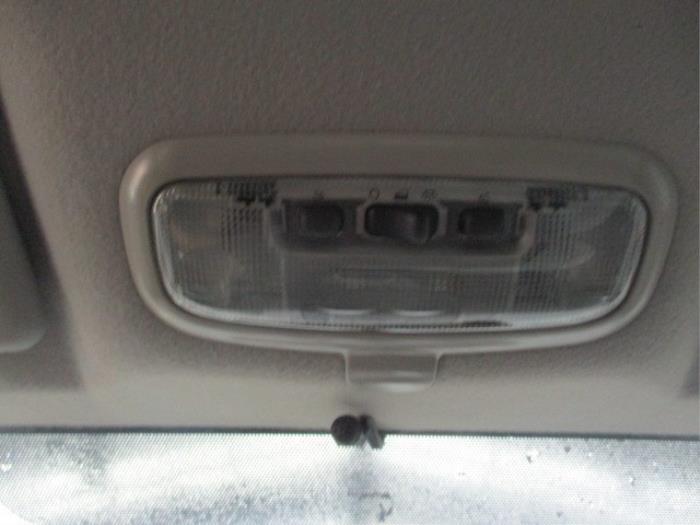 Eclairage intérieur avant d'un Ford Fusion 1.4 16V 2003