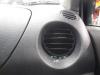 Dashboard vent from a Chevrolet Matiz, 1998 / 2005 0.8 S,SE, Hatchback, Petrol, 796cc, 38kW (52pk), FWD, F8CV, 1998-09 / 2005-03, 4A11 2003