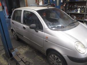 Used Front wiper arm Chevrolet Matiz 0.8 S,SE Price on request offered by Boekholt autodemontage B.V