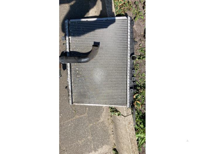 Usagé Radiateur Peugeot 406 Break (8E/F) 1.8 16V Prix € 40,00 Règlement à la marge proposé par Boekholt autodemontage B.V