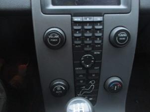 Used Radio control panel Volvo V50 (MW) 1.8 16V Price € 100,00 Margin scheme offered by Boekholt autodemontage B.V