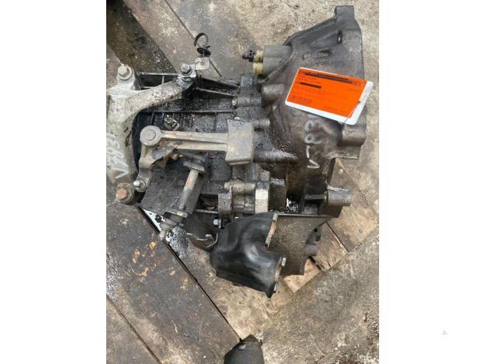 Gearbox from a Volvo V50 (MW) 1.8 16V 2006