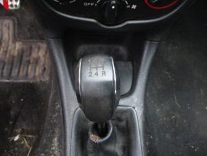 Used Gearbox mechanism Peugeot 206 CC (2D) 2.0 16V Price € 50,03 Margin scheme offered by Boekholt autodemontage B.V