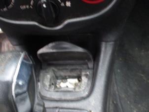 Used Front ashtray Peugeot 206 CC (2D) 2.0 16V Price on request offered by Boekholt autodemontage B.V