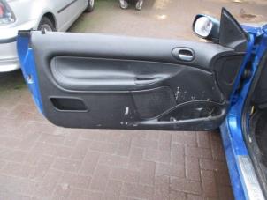 Used Door trim 2-door, left Peugeot 206 CC (2D) 2.0 16V Price € 50,00 Margin scheme offered by Boekholt autodemontage B.V