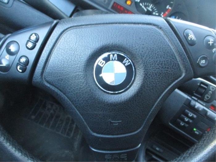 Steering wheel from a BMW 3 serie Touring (E46/3) 318i 2000