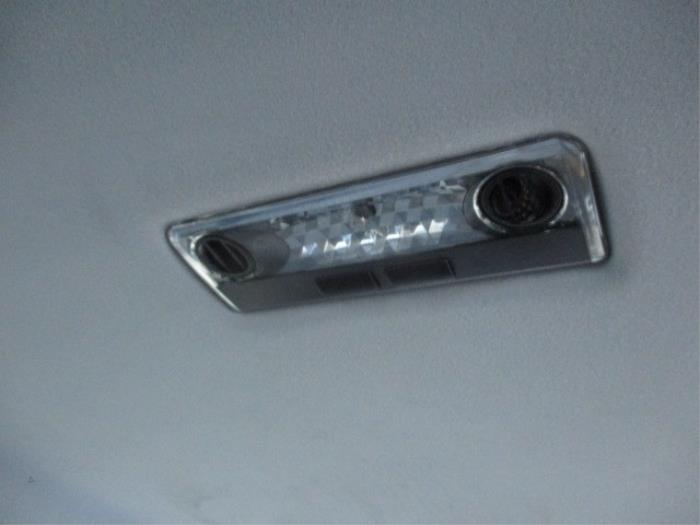 Interior lighting, rear from a BMW 3 serie Touring (E46/3) 318i 2000